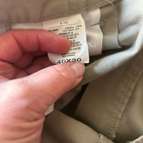 Bay to Bay pleat front slacks size 40 x 30 - Picture 6 of 6